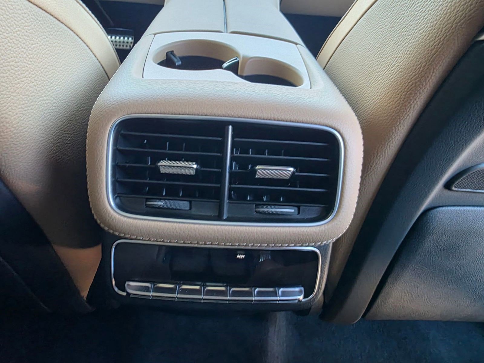 New 2026 Mercedes-Benz GLS 450 4MATIC image 24