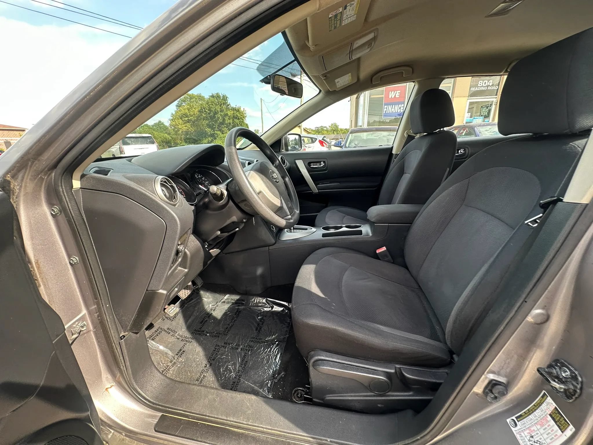Used 2011 Nissan Rogue S FWD image 12