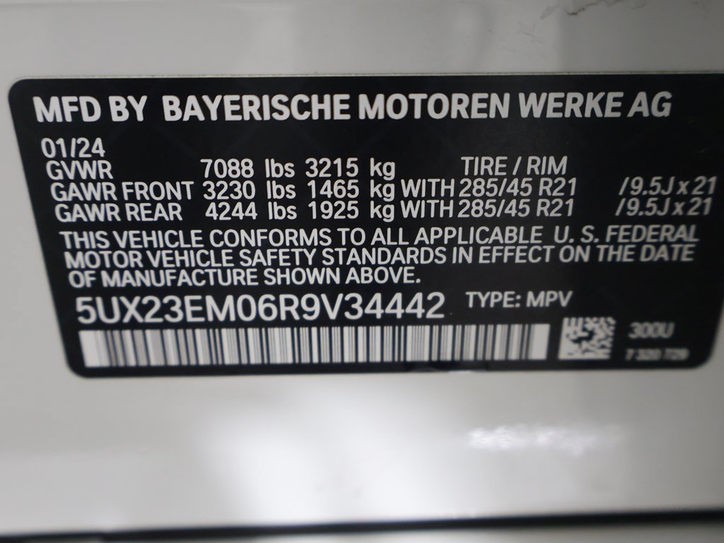 Used 2024 BMW X7 xDrive40i w/ M Sport Package AWD/4WD image 52