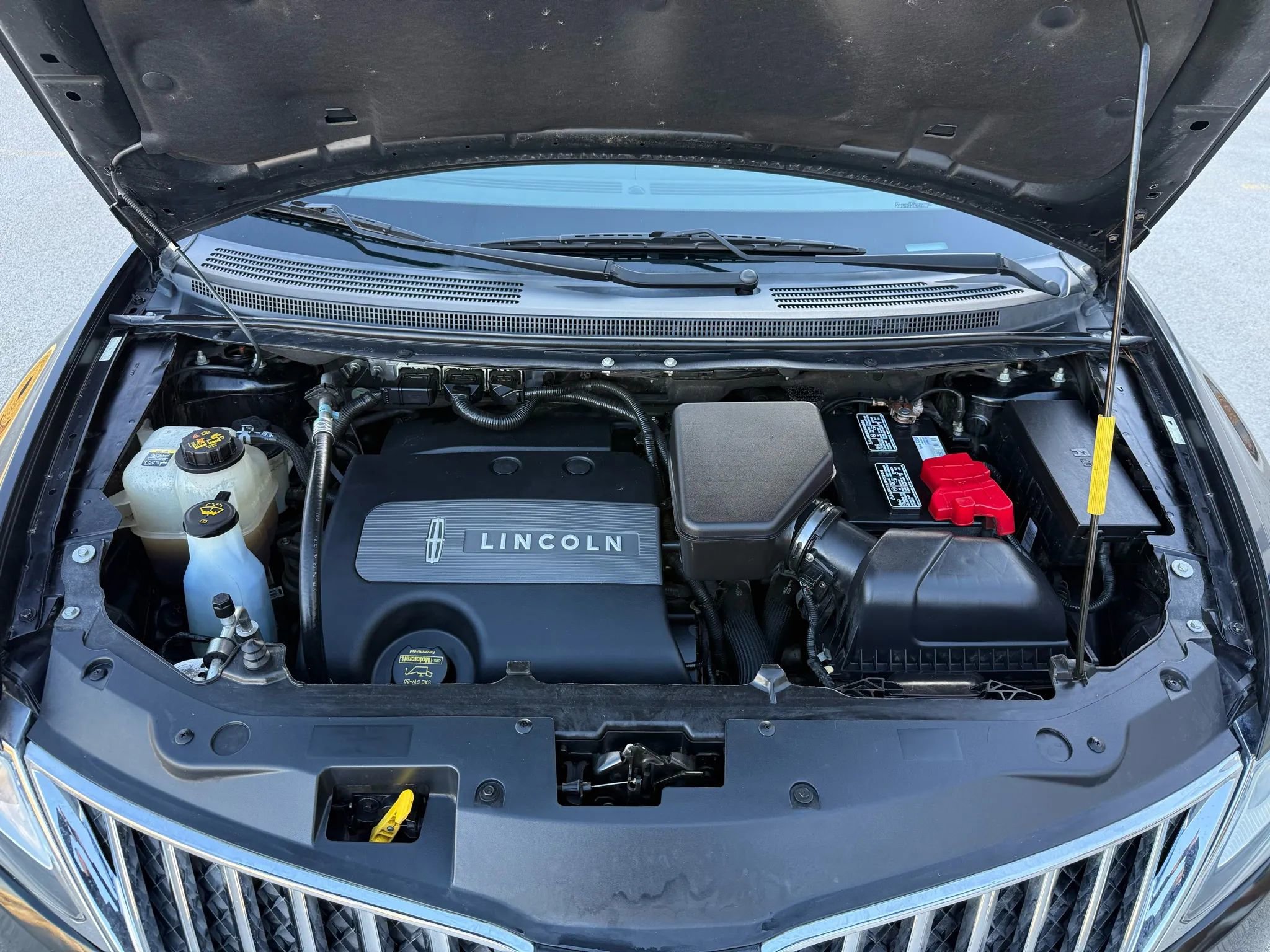 Used 2013 Lincoln MKX FWD image 21