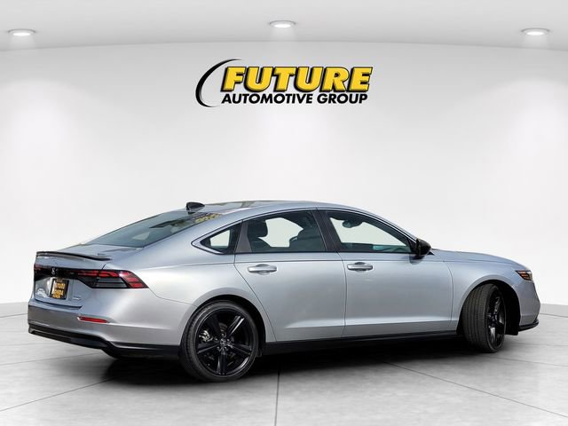 Used 2024 Honda Accord Sport image 4