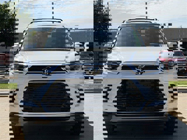New 2026 Toyota Grand Highlander Platinum image 8