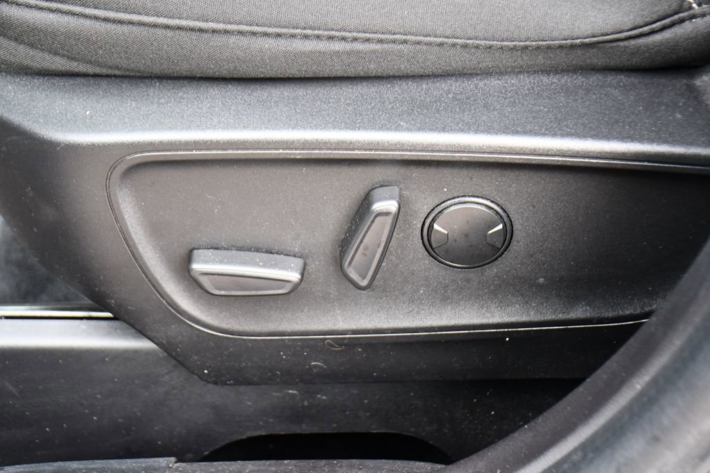 Used 2023 Ford Escape Active image 14