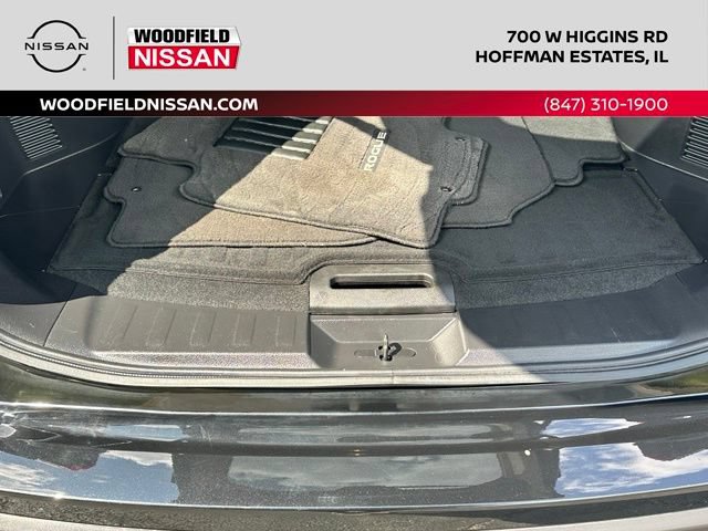Used 2019 Nissan Rogue SV w/ Sun & Sound Touring Package AWD/4WD image 15