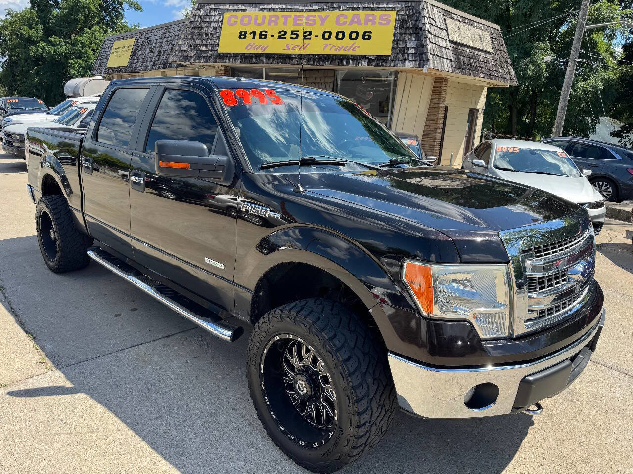 Used 2014 Ford F150 XLT w/ Equipment Group 302A Luxury image 1