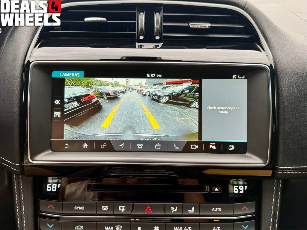 Used 2019 Jaguar F-PACE S AWD/4WD image 27
