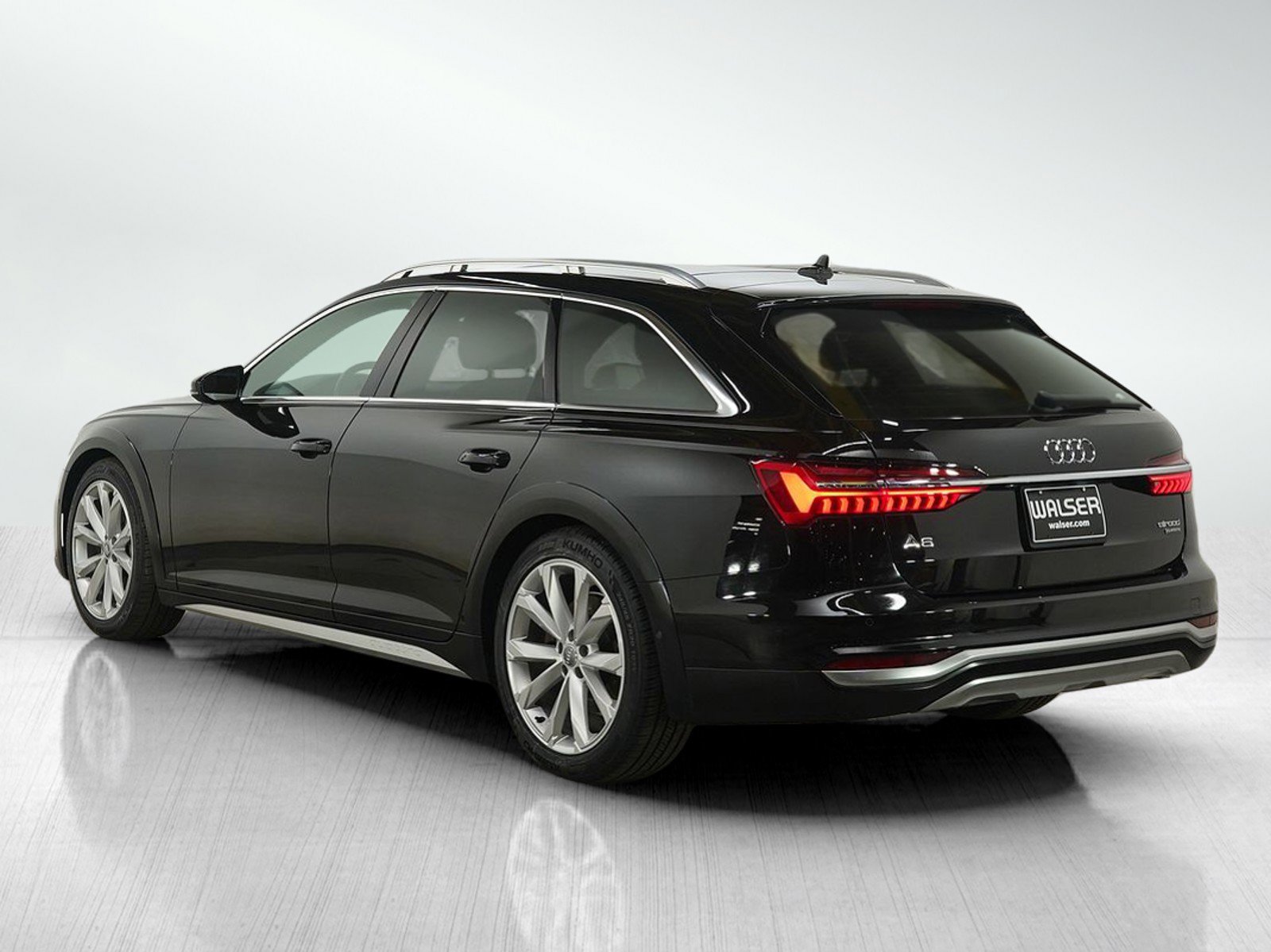 Used 2020 Audi A6 3.0T allroad Prestige image 3