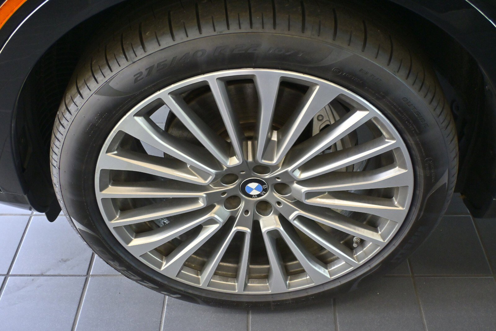 Certified 2023 BMW X7 xDrive40i w/ Executive Package image 9