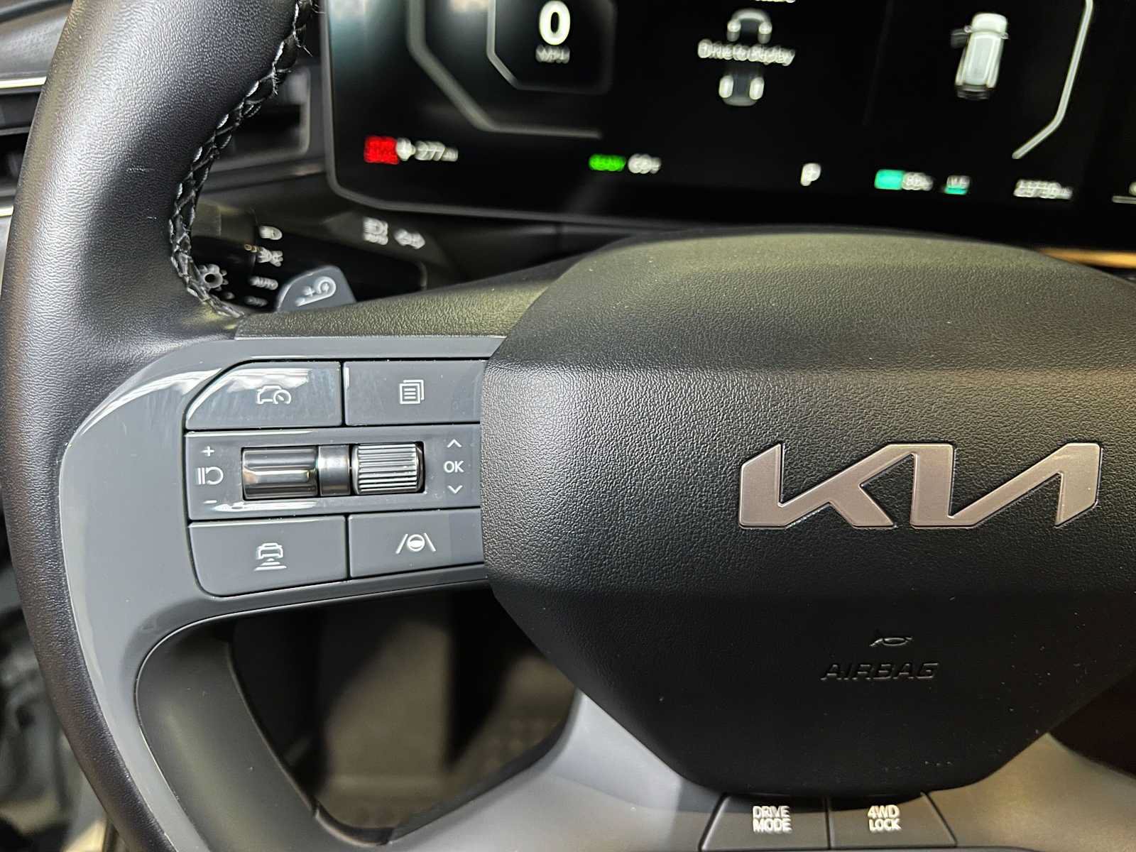 Used 2024 Kia EV9 GT-Line AWD/4WD image 37