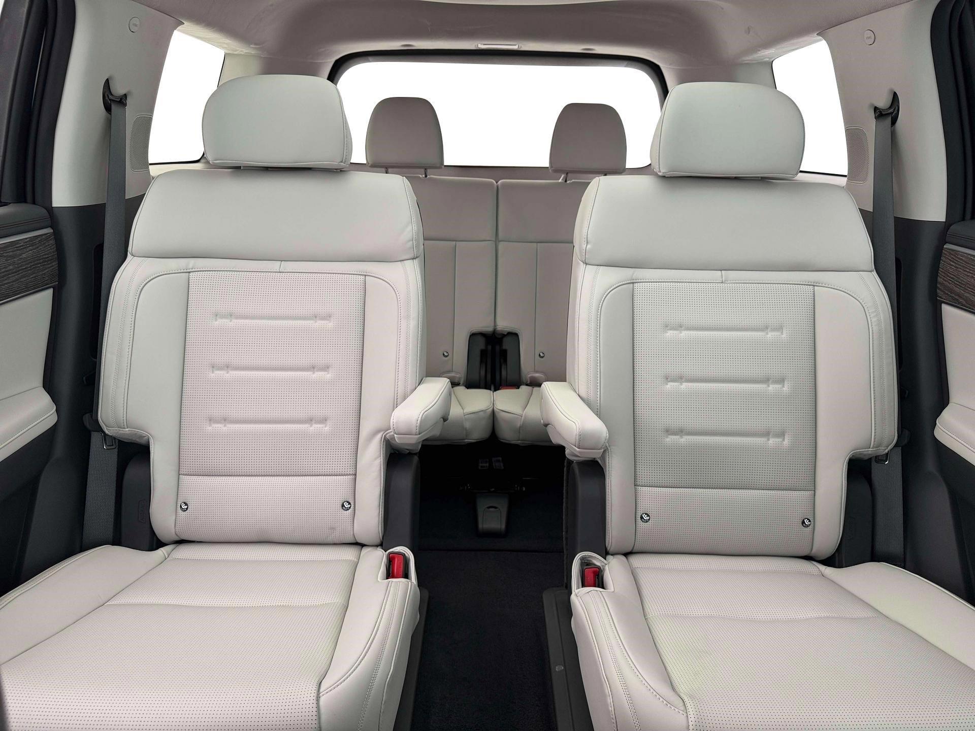 New 2026 Hyundai Santa Fe Calligraphy image 16