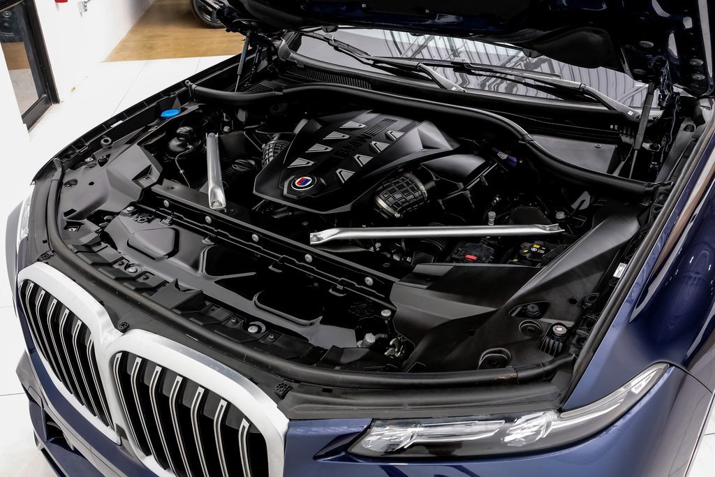 Used 2024 BMW ALPINA XB7 image 44