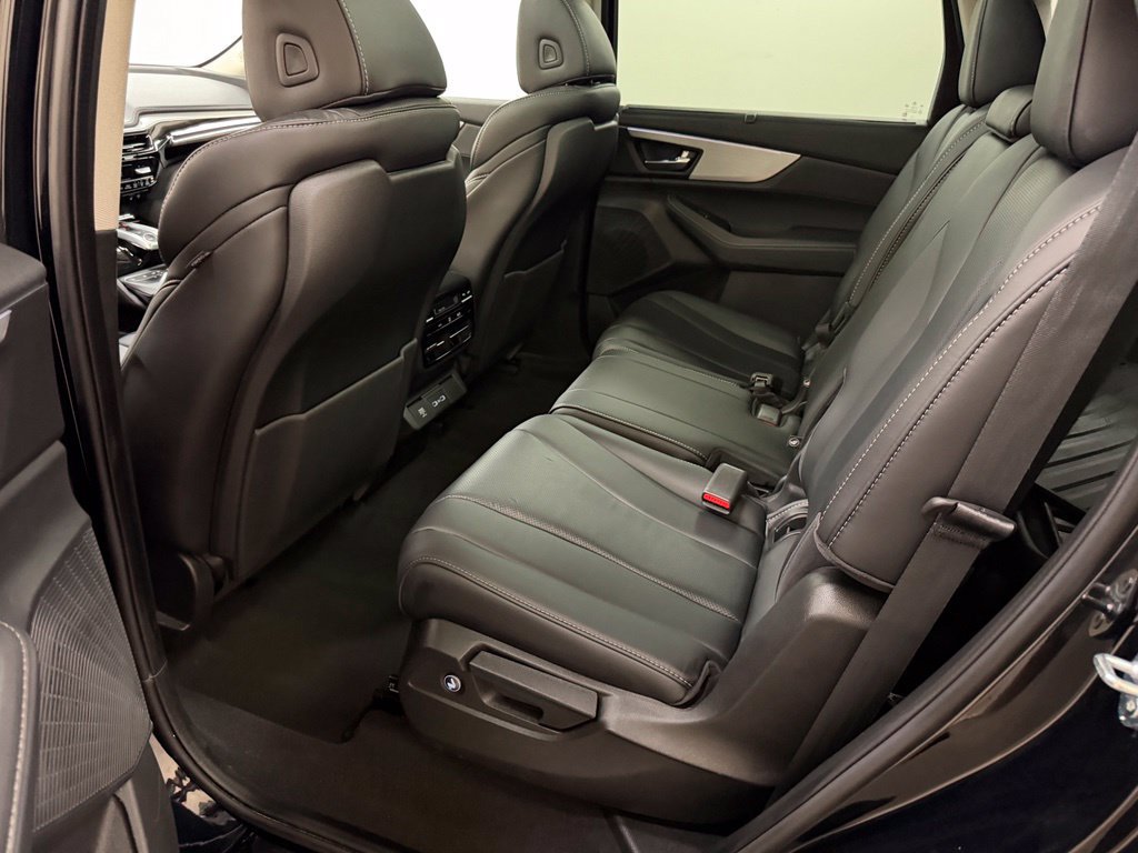 Used 2023 Acura MDX w/ Technology Package AWD/4WD image 31