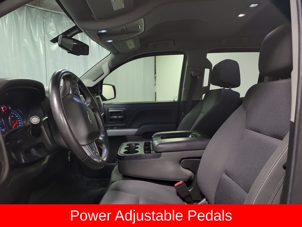 Used 2018 Chevrolet Silverado 1500 LT w/ All Star Edition AWD/4WD image 13
