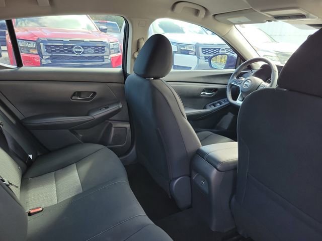 Used 2025 Nissan Sentra SV w/ All-Weather Package image 27