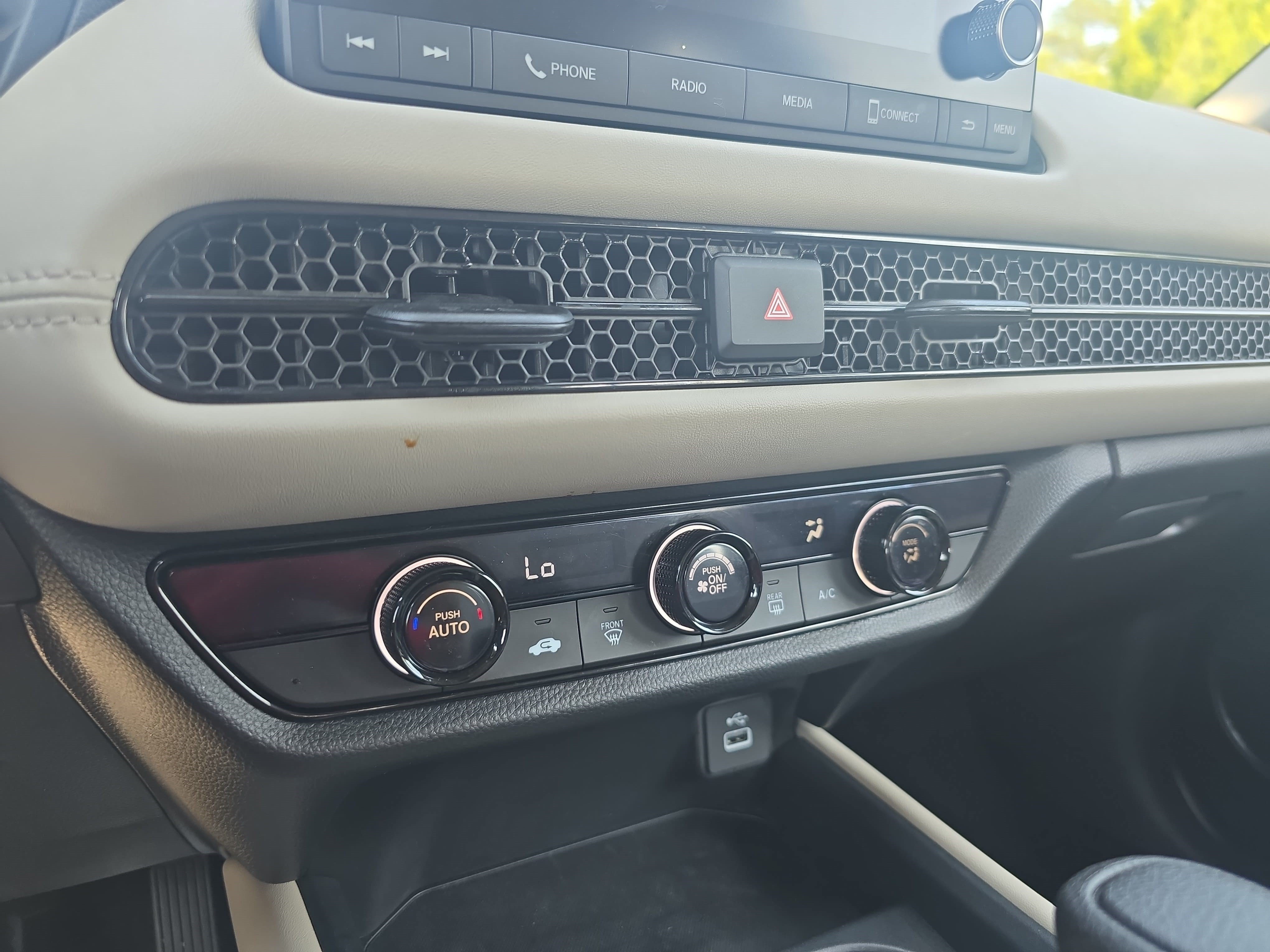 Used 2024 Honda HR-V LX image 22