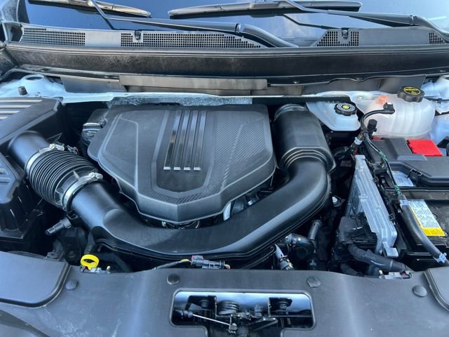 Certified 2025 Chevrolet Traverse LT image 35