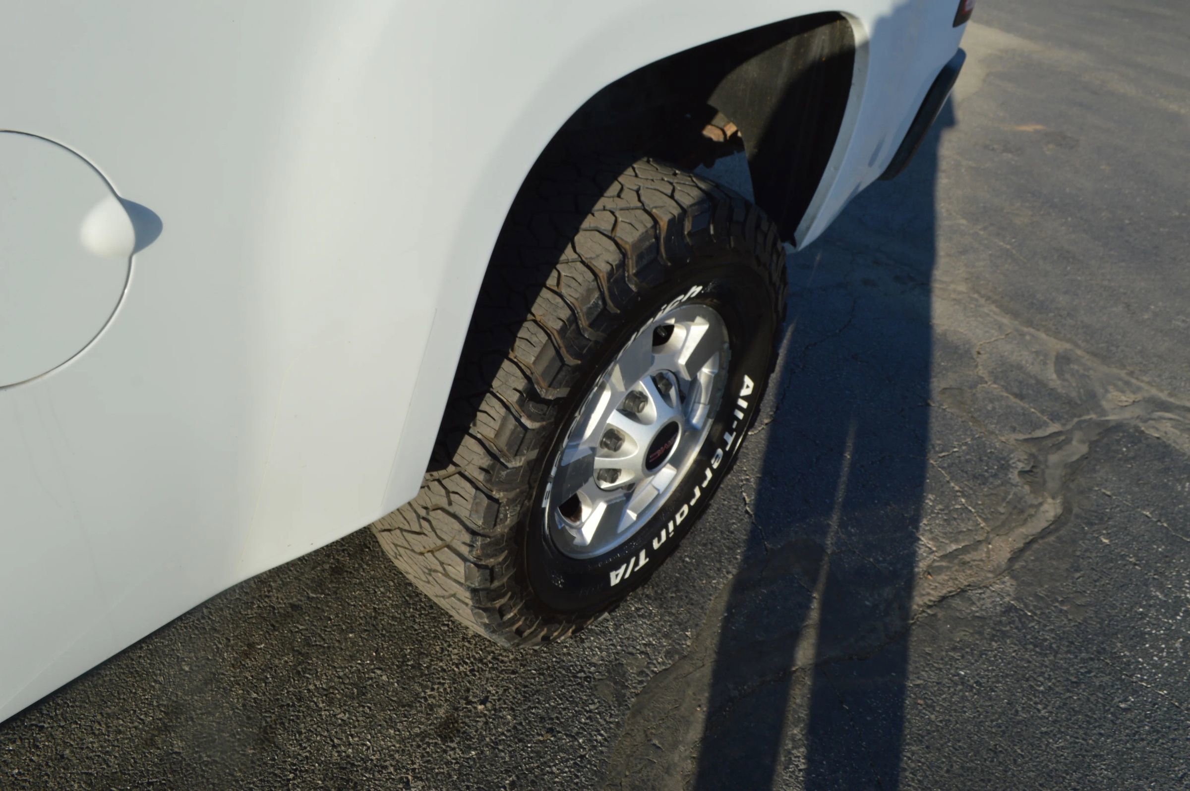 Used 2013 GMC Sierra 2500 Denali AWD/4WD image 4