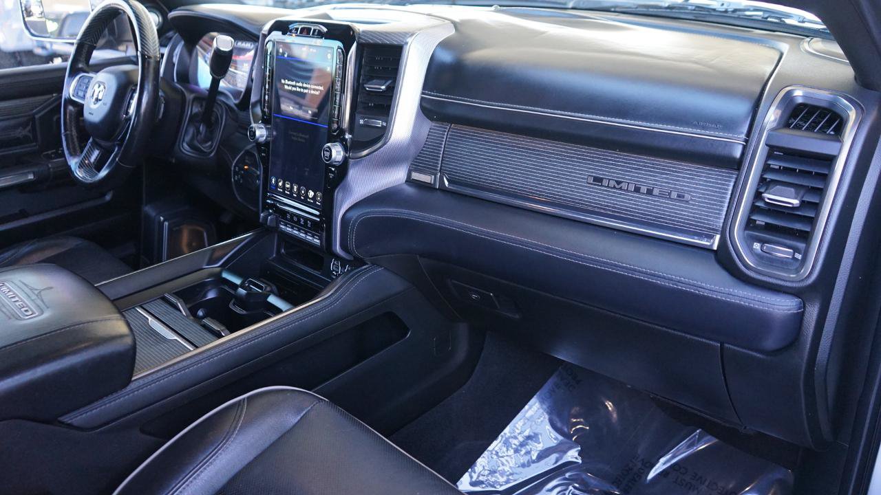 Used 2020 RAM 2500 Limited AWD/4WD image 12