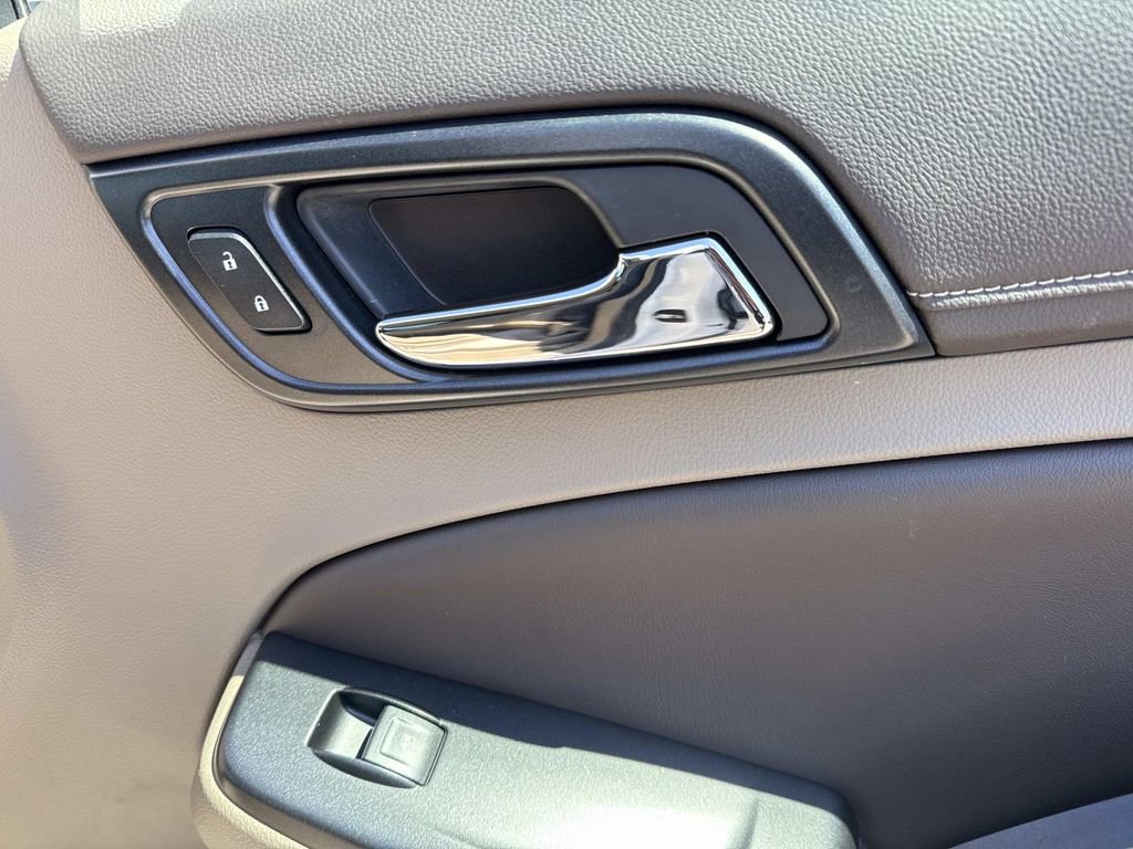Used 2019 Chevrolet Tahoe Premier image 15