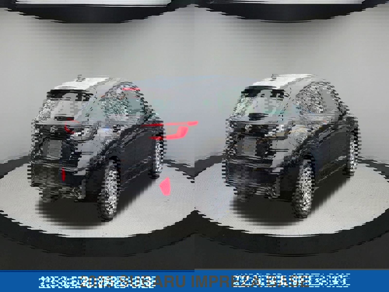 Certified 2025 Subaru Impreza 2.0i image 4