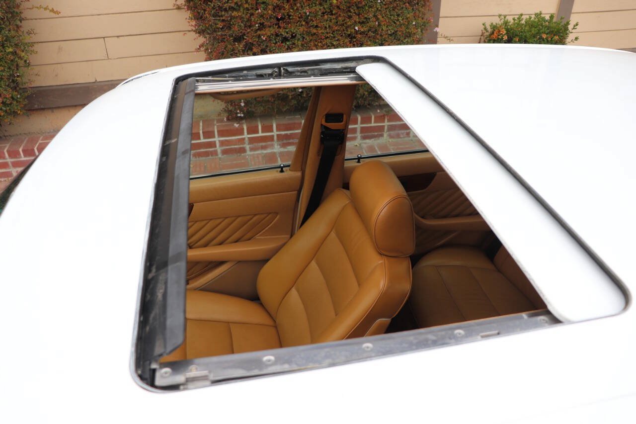 Used 1989 Mercedes-Benz 300 SE image 27