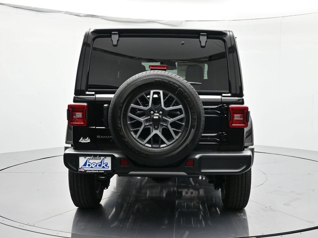 New 2026 Jeep Wrangler Unlimited Sahara AWD/4WD image 6