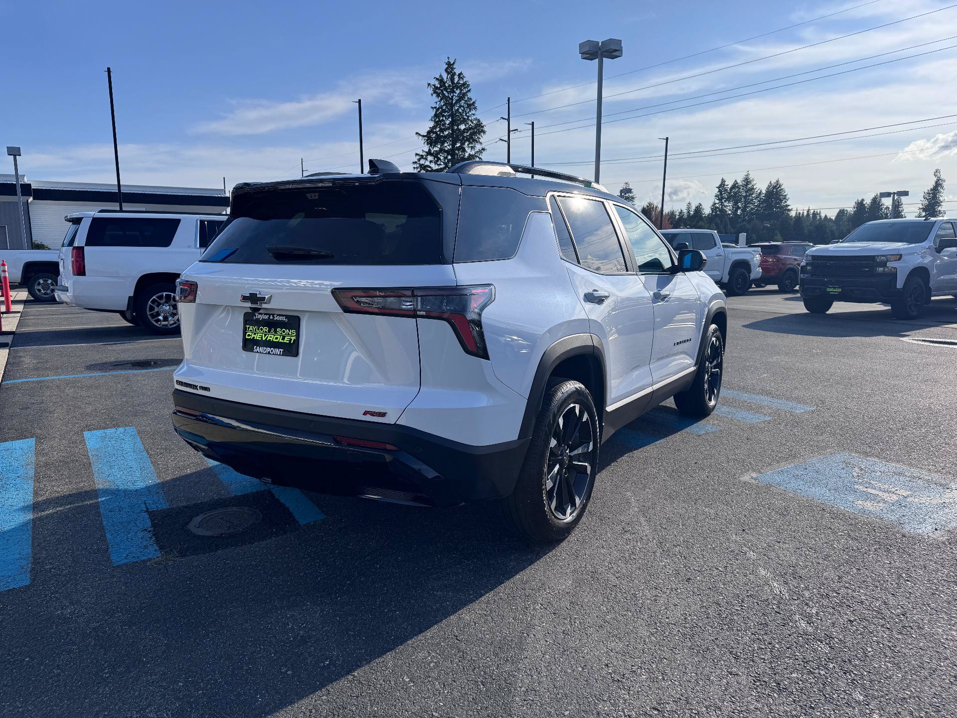 Used 2026 Chevrolet Equinox RS w/ Safety and Technology Package AWD/4WD image 7