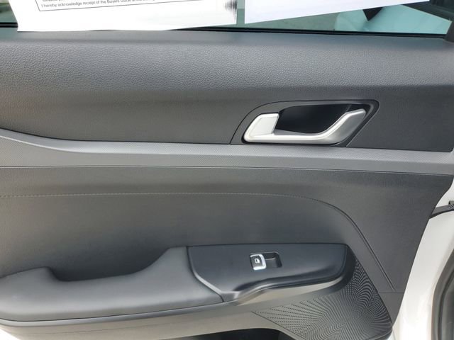 Used 2023 Kia K5 GT-Line image 9