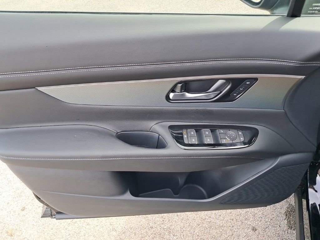 New 2025 Nissan Murano SL image 11