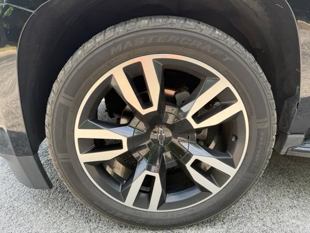 Used 2018 Chevrolet Tahoe Premier AWD/4WD image 9