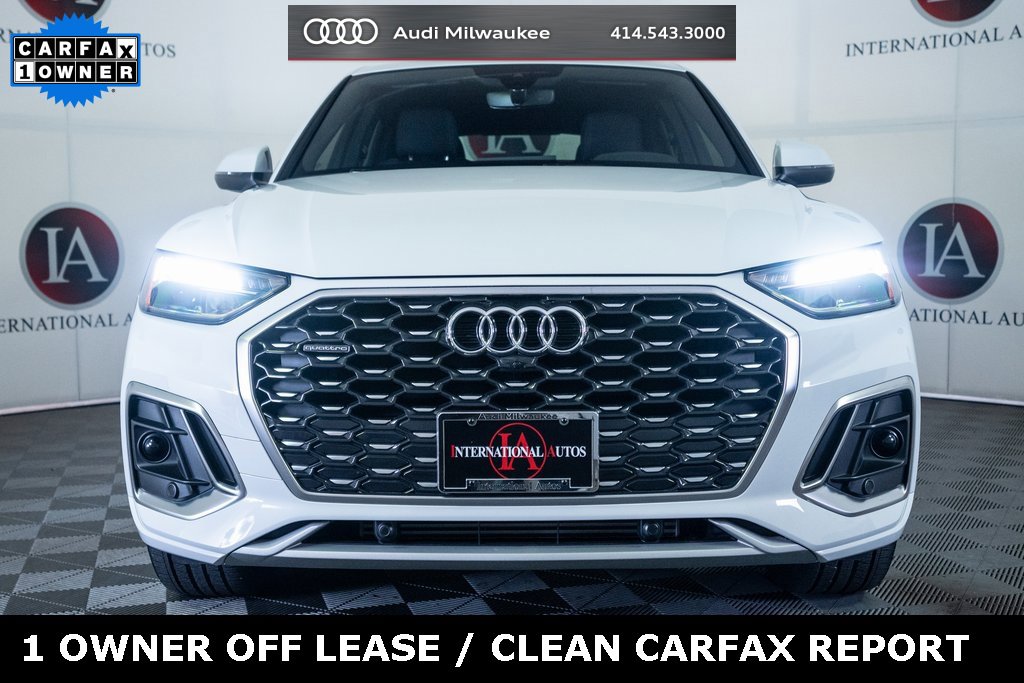 Used 2023 Audi Q5 2.0T Premium w/ Convenience Package image 2