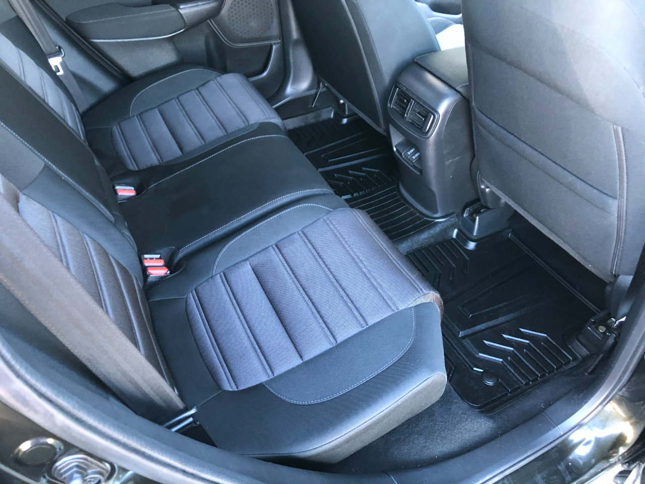 Used 2018 Honda CR-V EX image 30