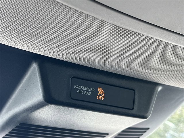 Certified 2023 Nissan Rogue S image 16