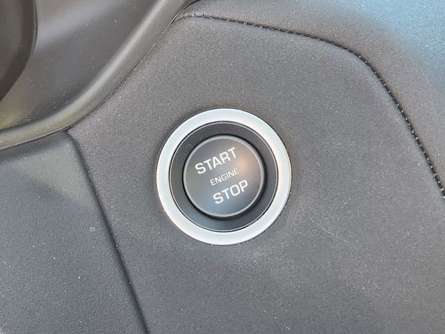 Used 2026 Land Rover Range Rover Velar S image 20