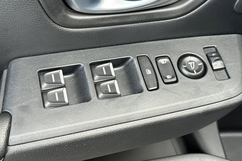 Certified 2023 Honda Pilot EX-L image 16