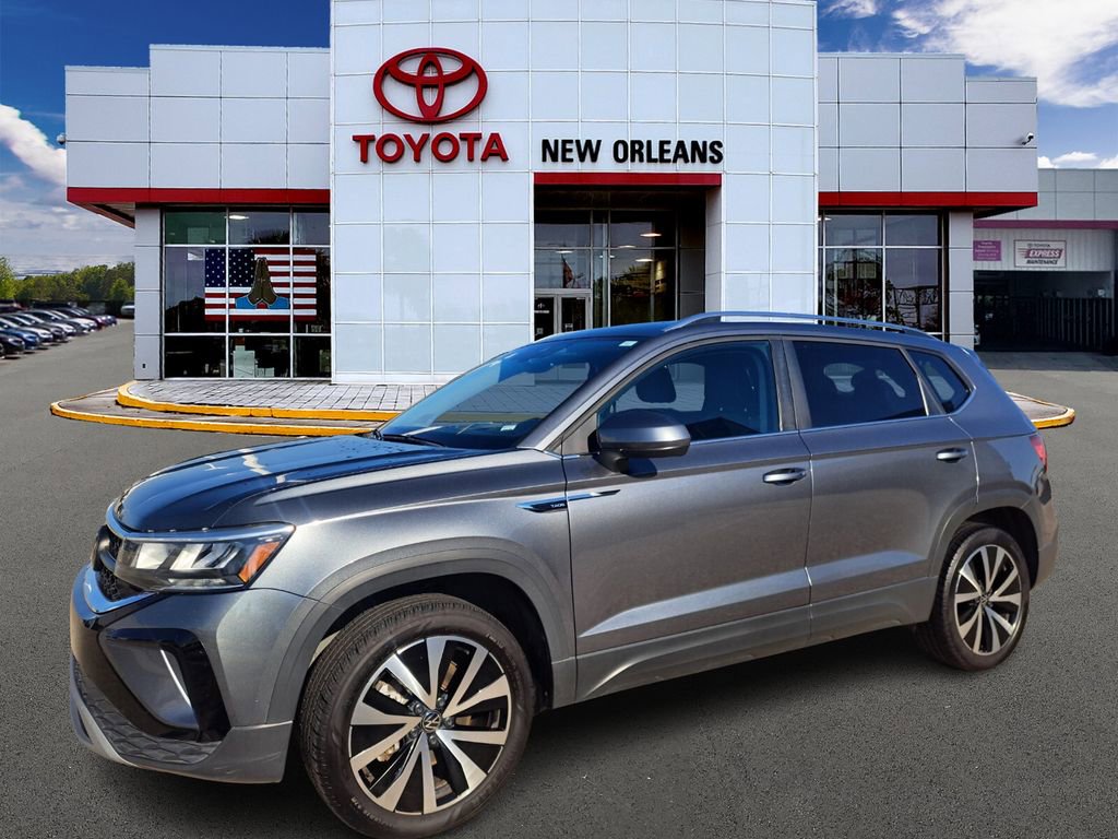 Used 2024 Volkswagen Taos SE