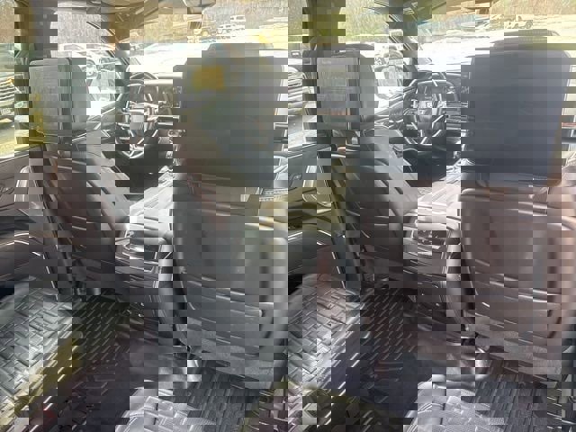 Used 2022 Cadillac Escalade Premium Luxury Platinum image 31