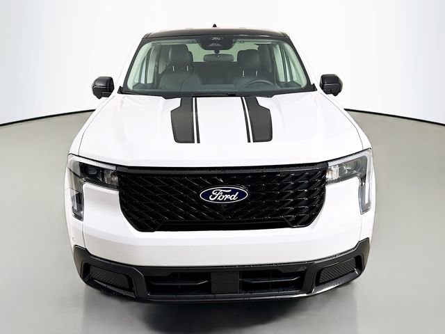 New 2026 Ford Maverick Lariat w/ Black Appearance Package image 2