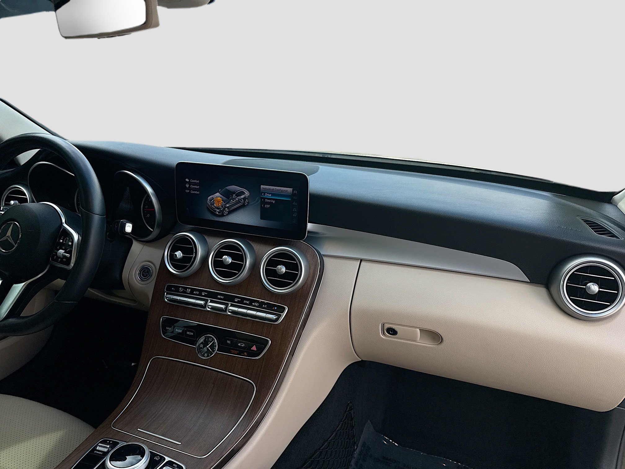 Used 2020 Mercedes-Benz C 300 4MATIC Sedan w/ Premium Package image 32