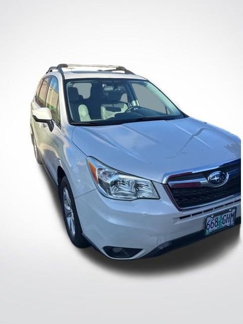 Used 2014 Subaru Forester 2.5i Touring AWD/4WD image 2