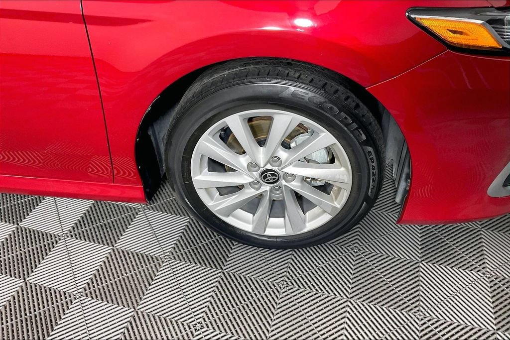 Used 2024 Toyota Camry LE FWD image 10