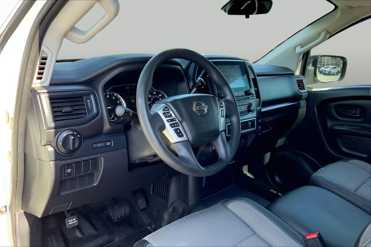 Used 2021 Nissan Titan S w/ S Utility Package AWD/4WD image 15