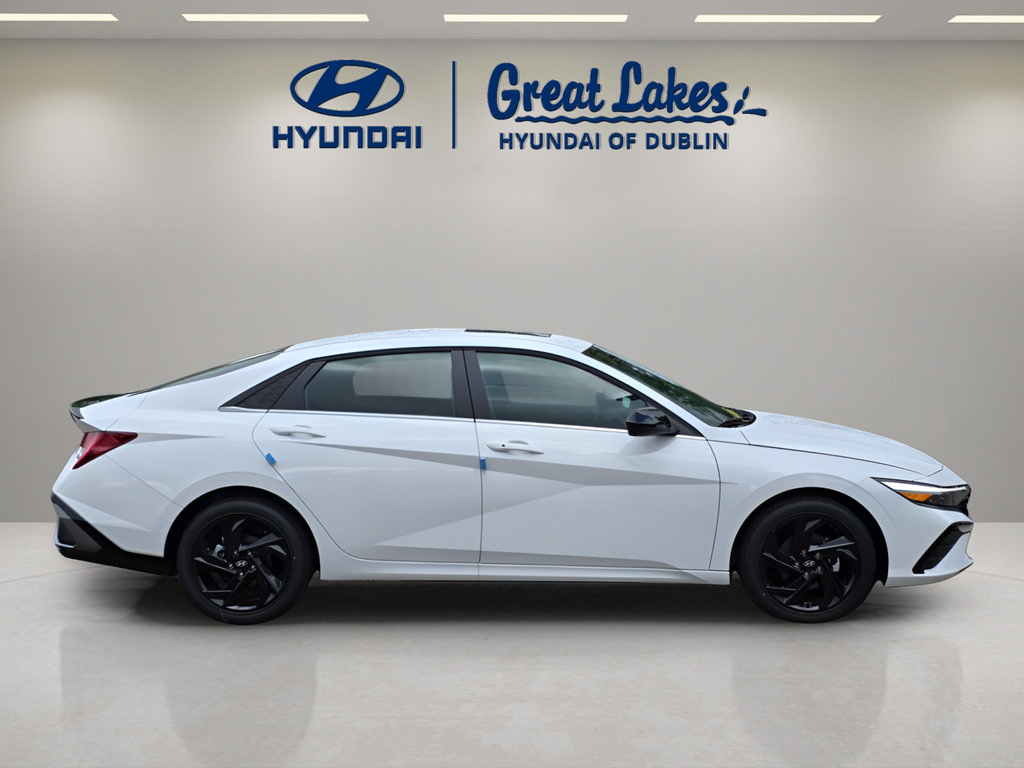 New 2026 Hyundai Elantra SEL Sport Premium FWD image 6