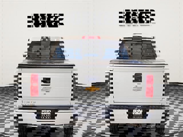 Used 2018 Chevrolet Silverado 1500 LT w/ All Star Edition image 7