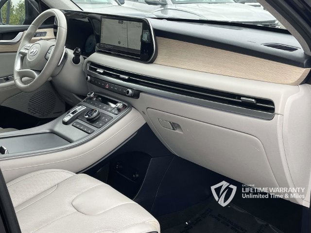 Used 2024 Hyundai Palisade Limited AWD/4WD image 33