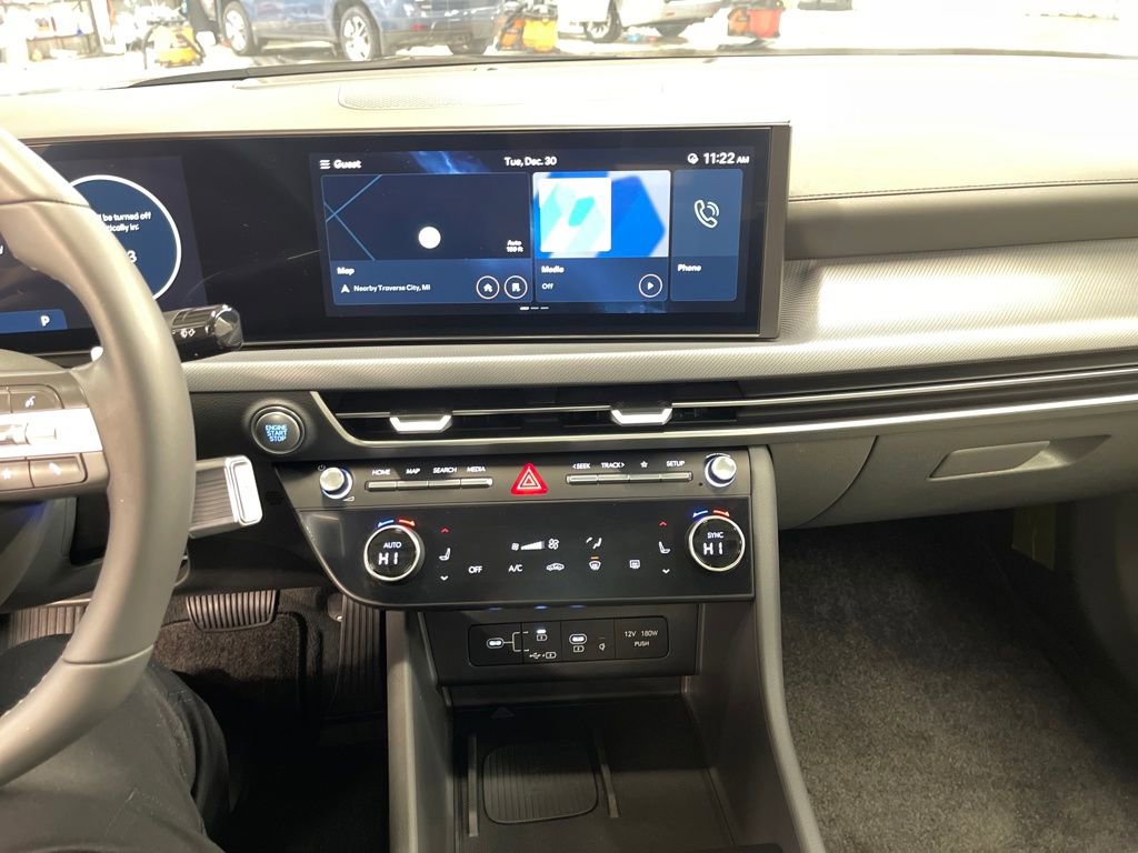 Certified 2024 Hyundai Sonata SEL w/ Convenience Package image 17