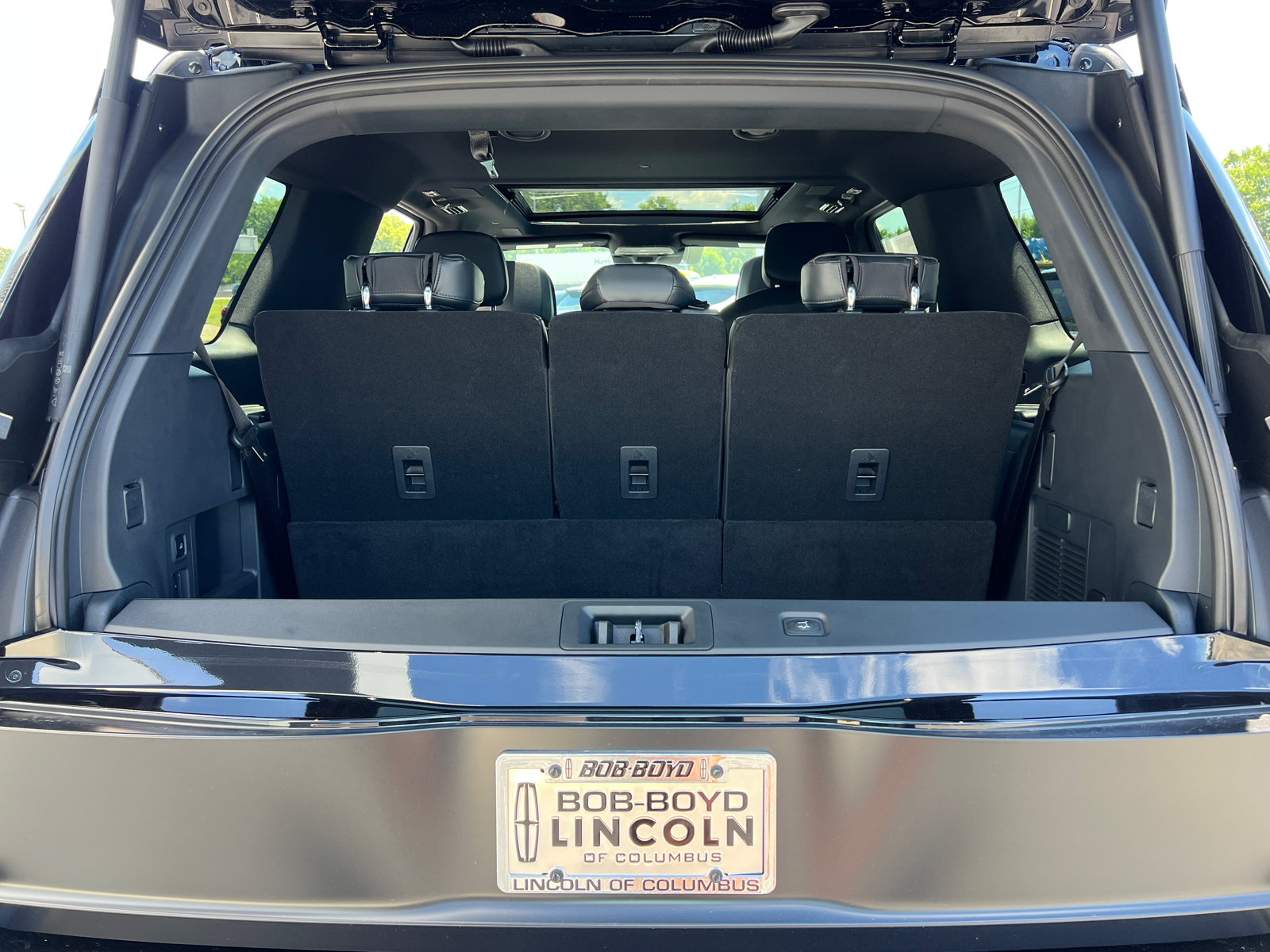 New 2026 Lincoln Navigator Reserve w/ Jet Appearance Package AWD/4WD image 7