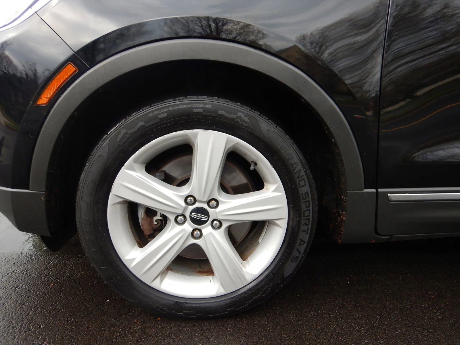 Used 2016 Lincoln MKC Premiere image 26