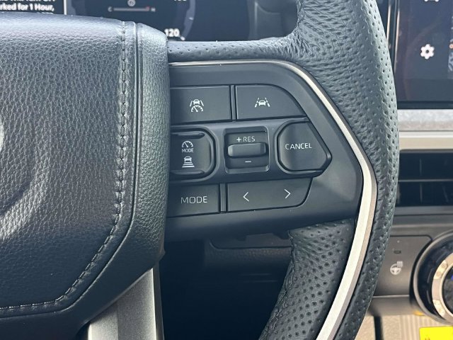 Used 2025 Toyota Tacoma 4x4 Double Cab Hybrid image 29
