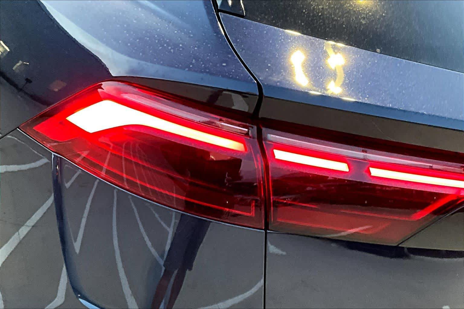 New 2027 Audi Q8 Premium Plus AWD/4WD image 14